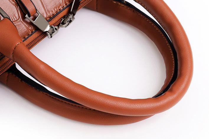 Palmer | Bolso de 4 piezas con patrón de cocodrilo