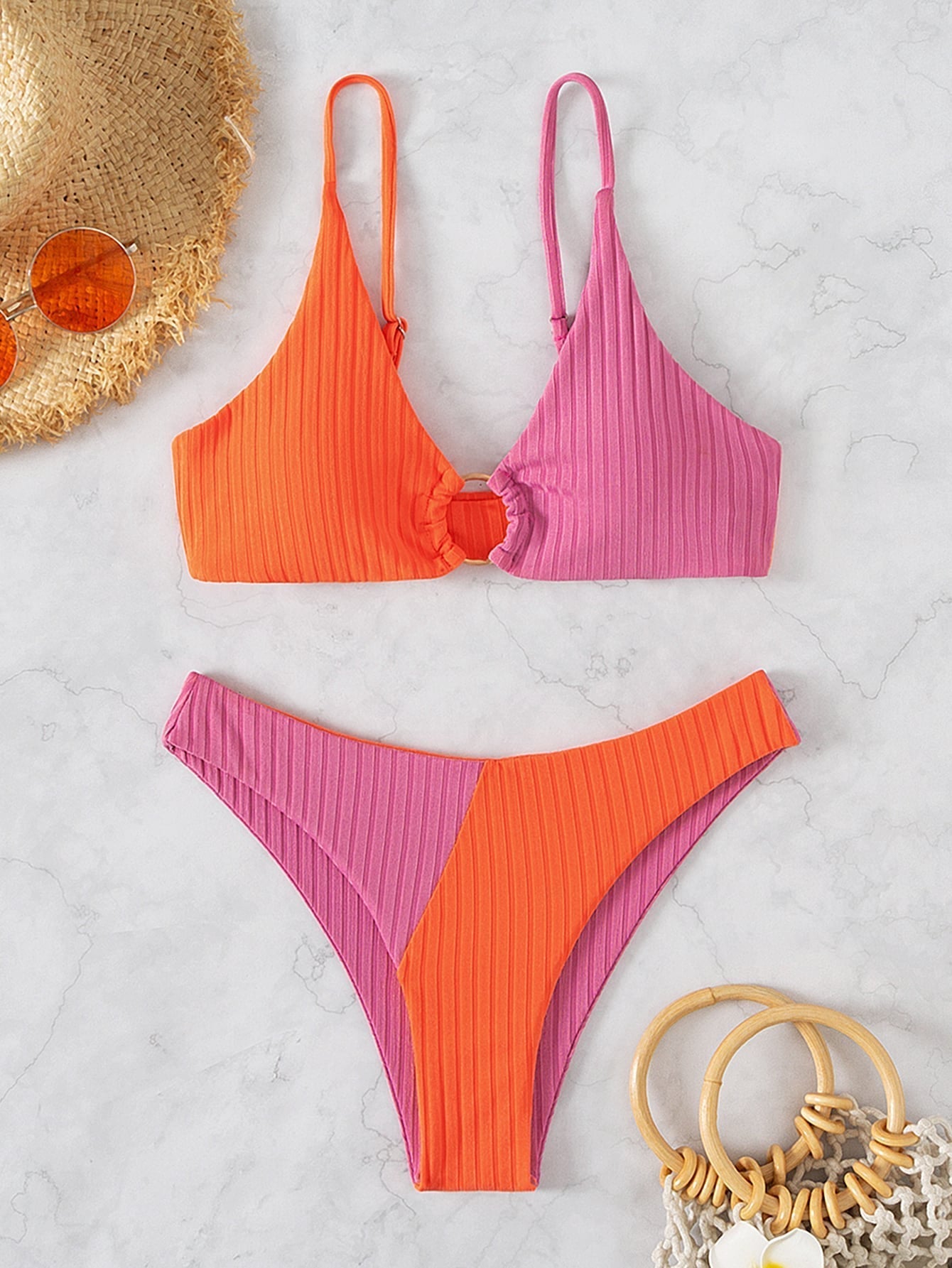Natalie | Bikini de pernera alta acanalado bicolor