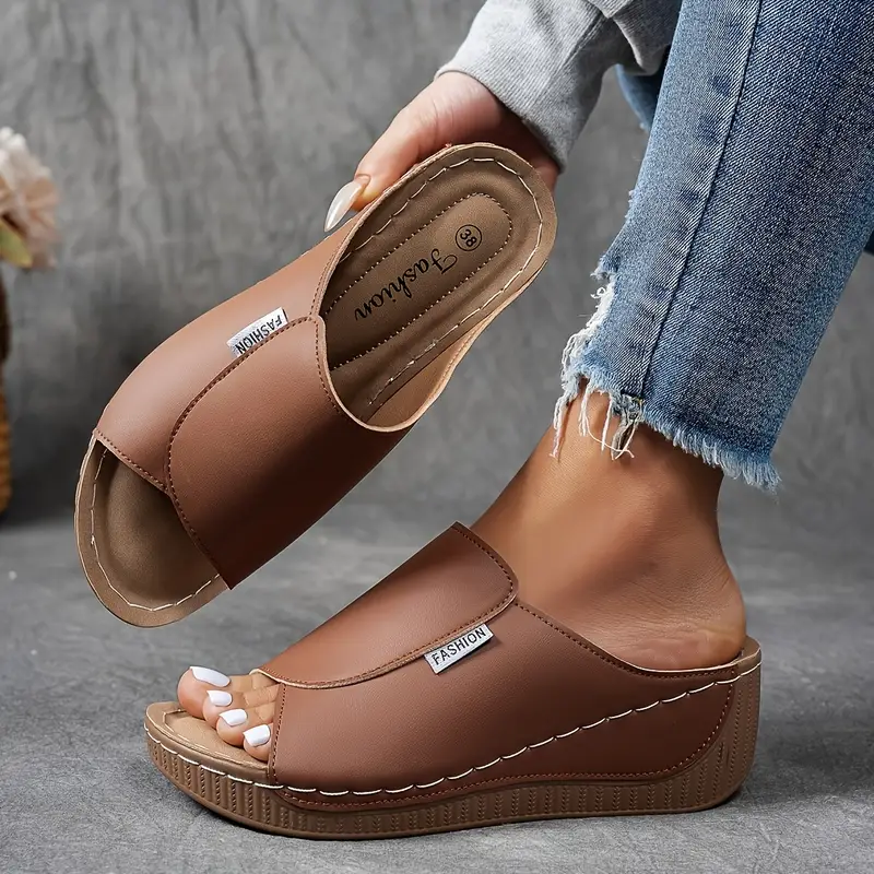 Skyla – Sandalias cómodas de meter