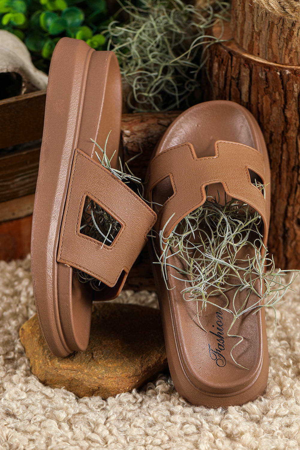 Elara – Chanclas diarias