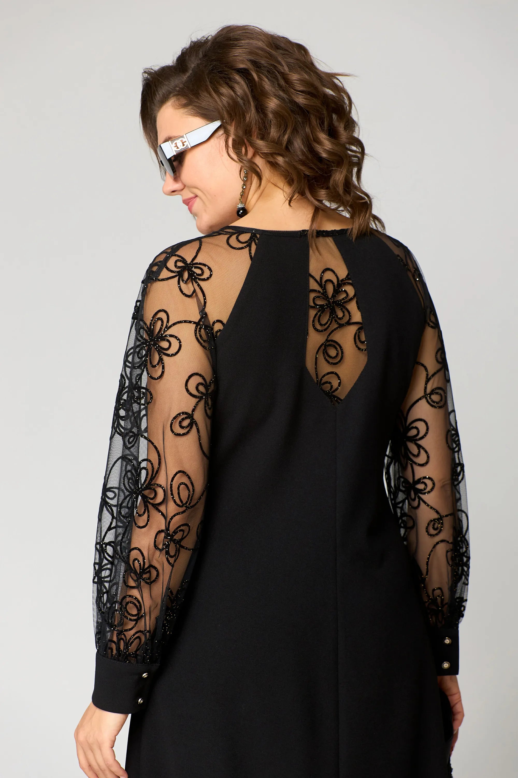Vestido Edyth de encaje elegante
