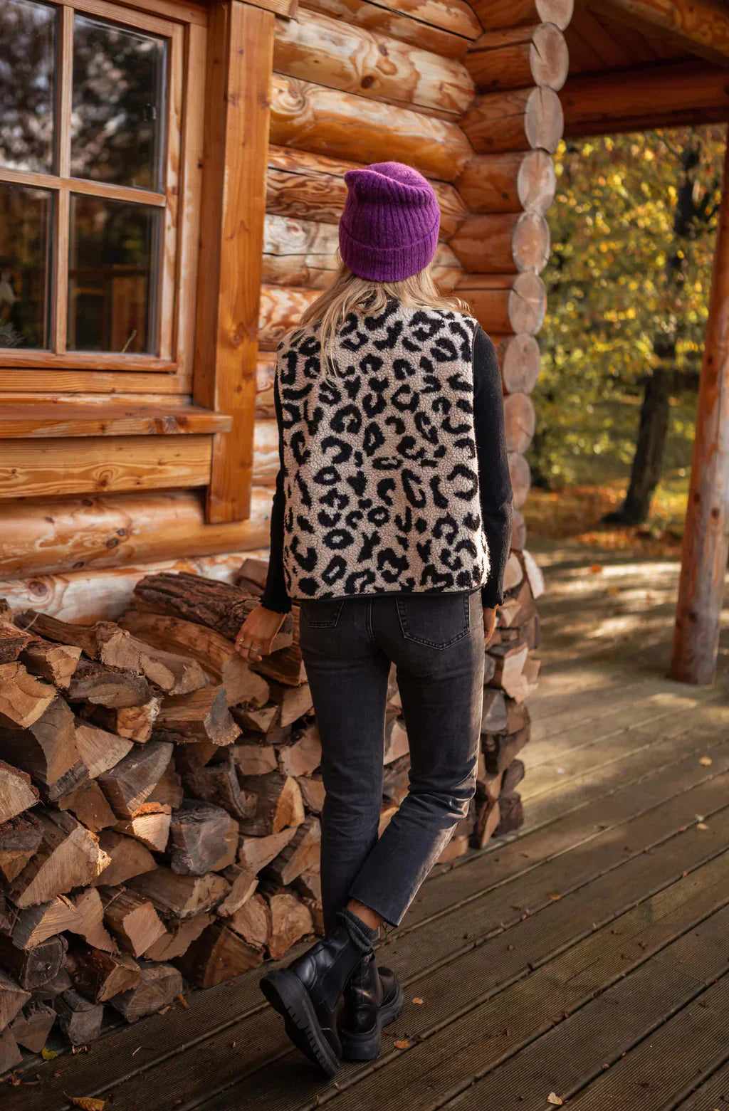 Abby – Chaleco de Sherpa con Estampado de Leopardo