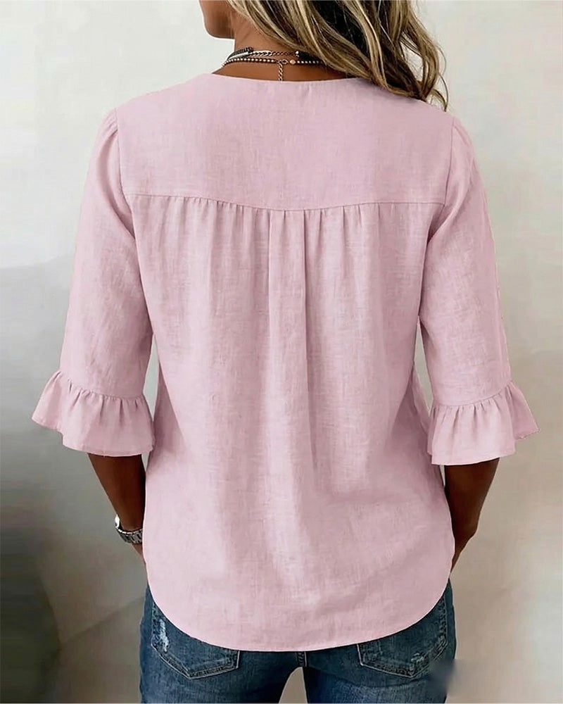 Sophia Blusas lisas de algodón y lino con botones de madera y volantes.
