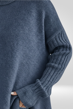 Liv | Jersey de cuello alto largo y elegante