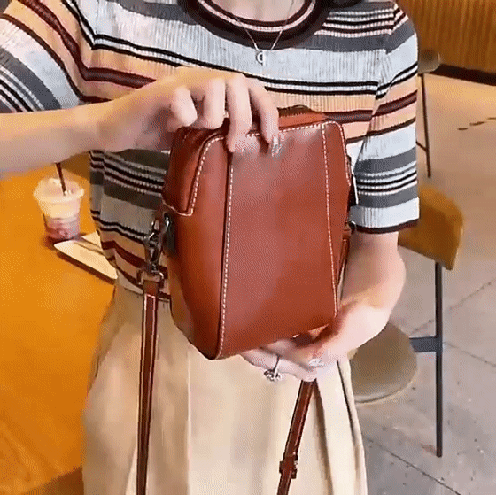 Viena | Bolso de mano mini compacto de color liso