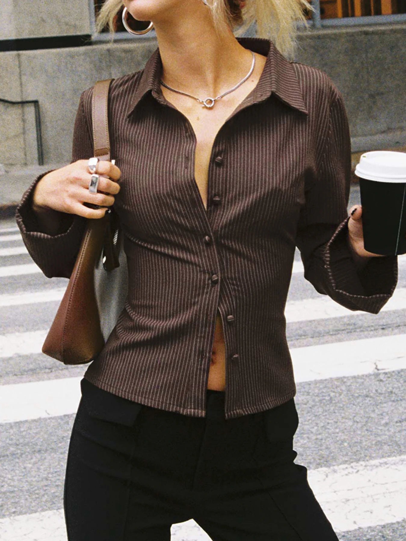 Blusa Rachel abotonada y elegante para el día a día