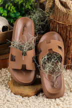 Elara – Chanclas diarias