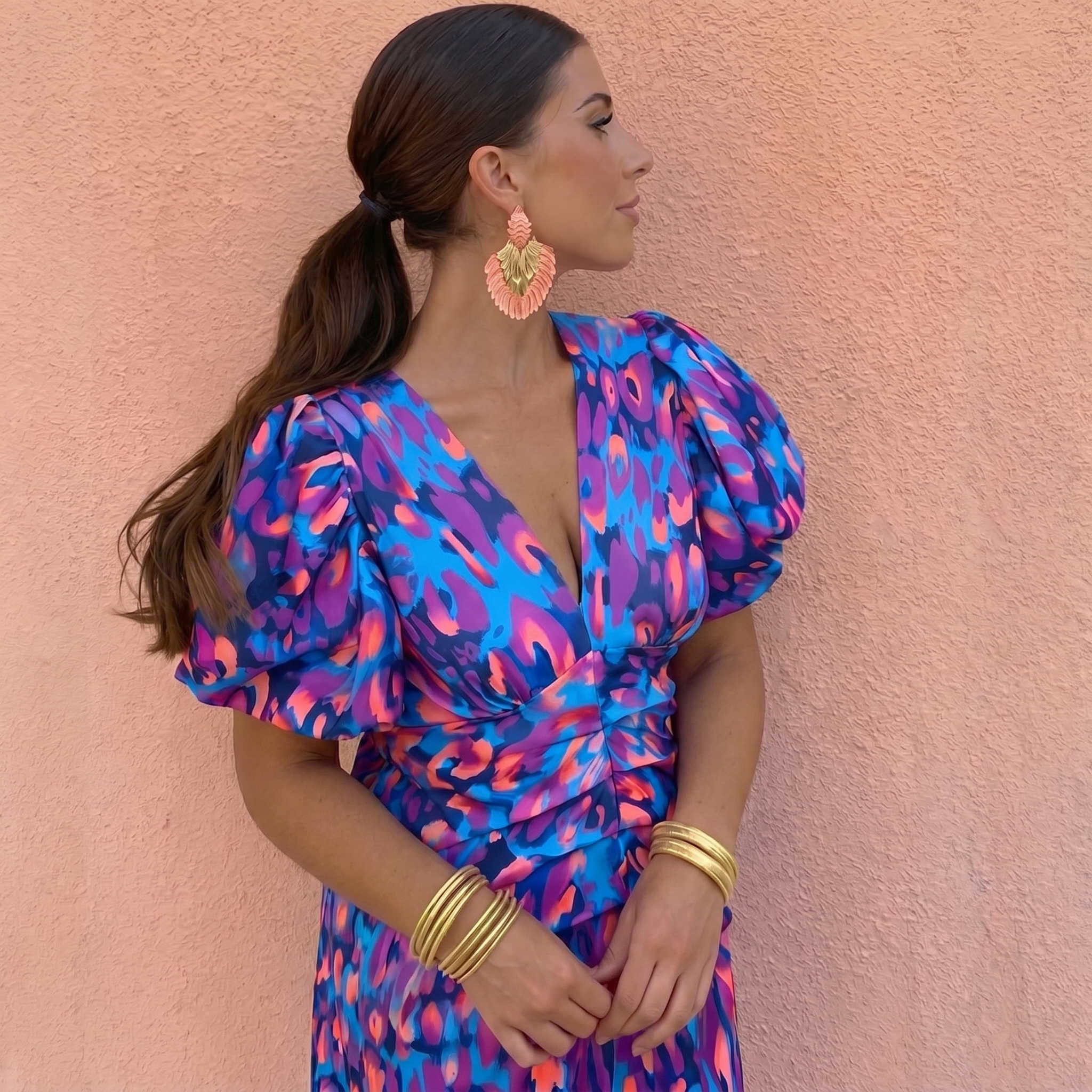 Tora™ | Vestido con mangas plisadas