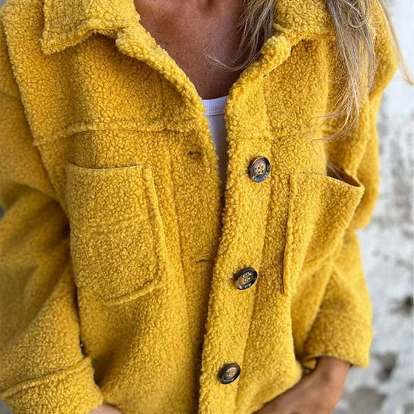 Iris™ | Chaqueta corta de lana con solapas