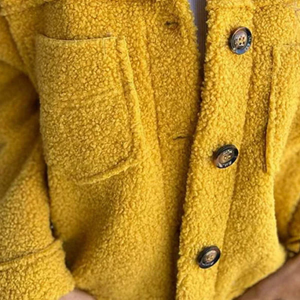 Iris™ | Chaqueta corta de lana con solapas